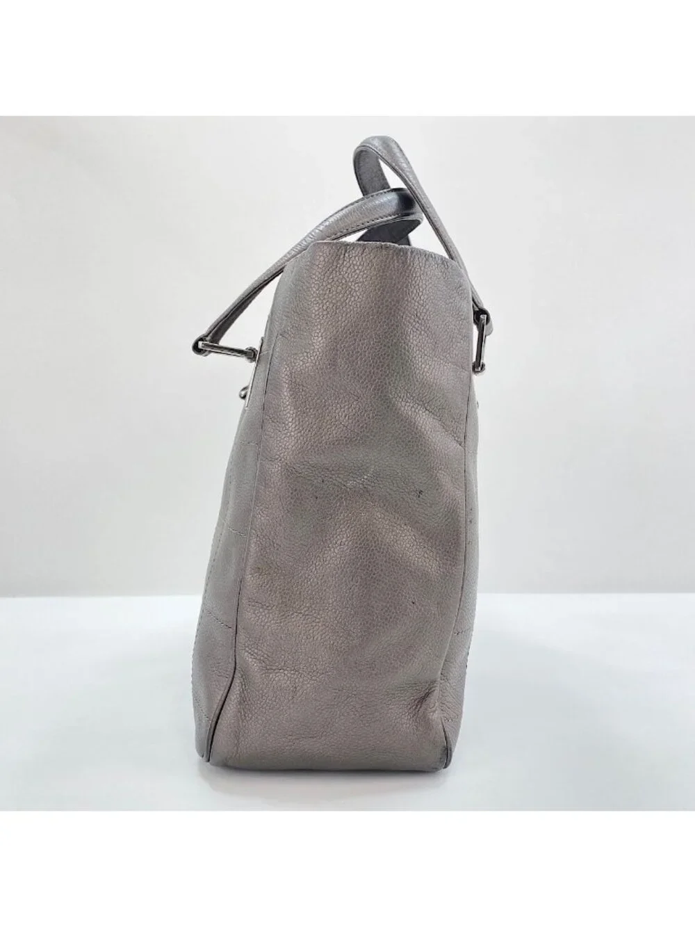 Chanel Tote Chocolate Bar 23